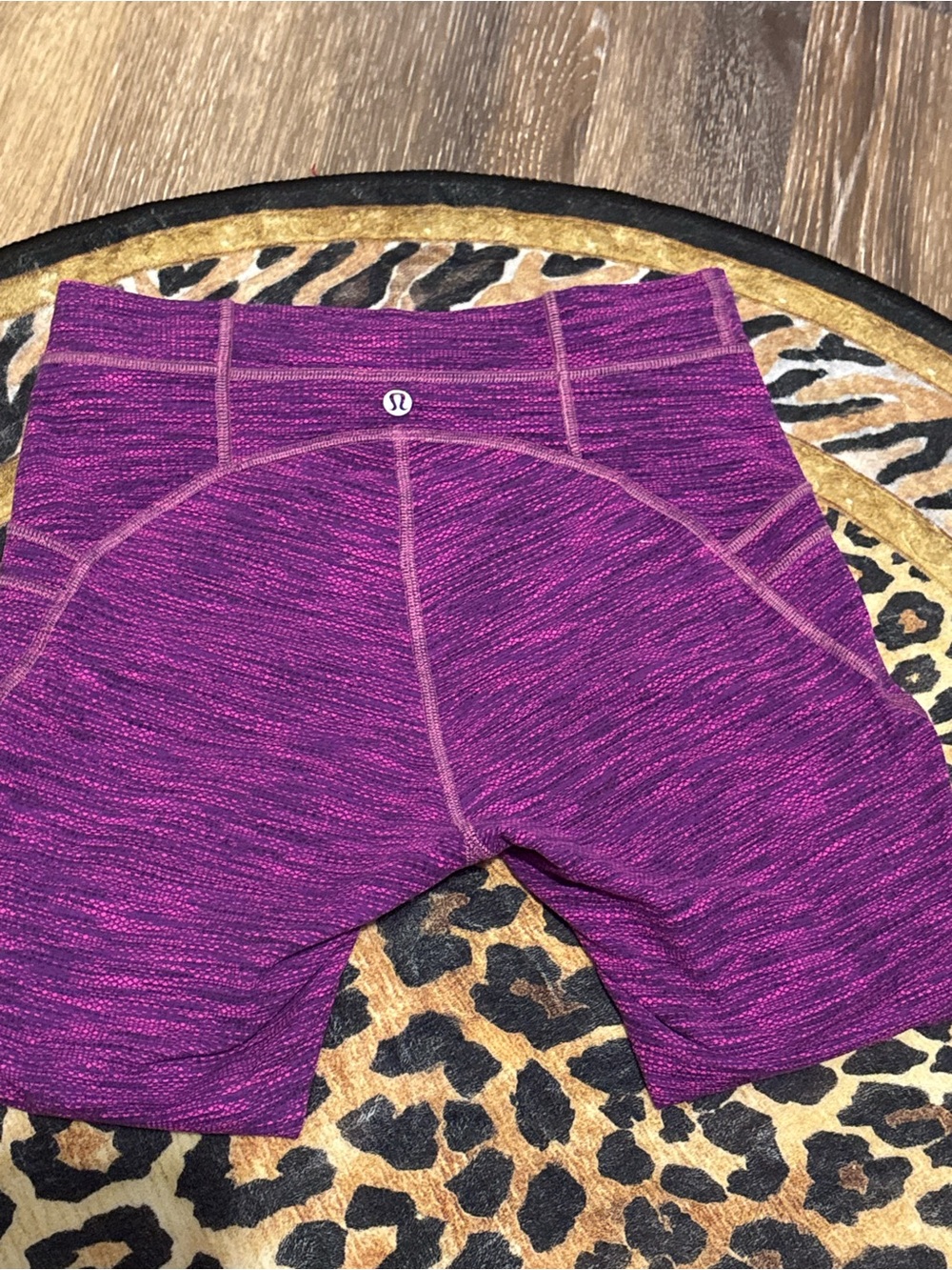 lululemon - Picture 3 of 3